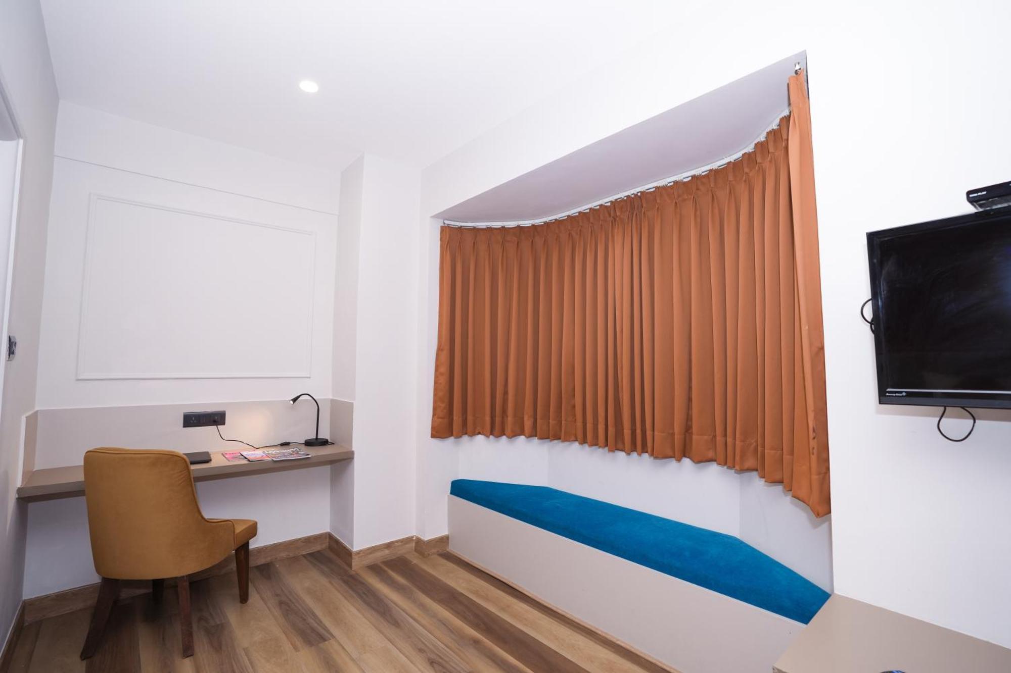 Vaishnavi Residency Hotel Bangalore Exterior foto